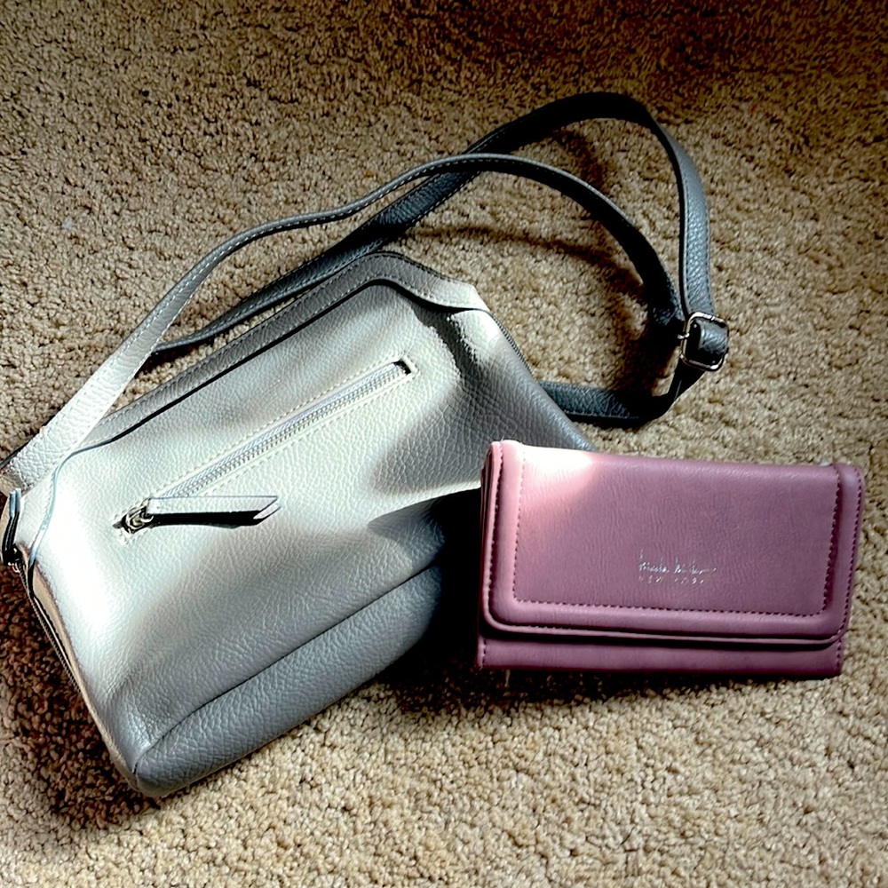 Nicole Miller New York purse and wallet set